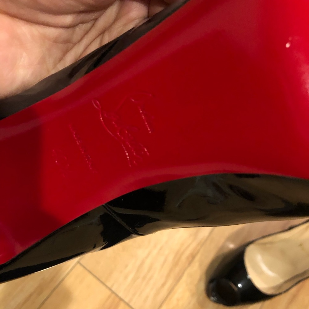 Christian Louboutin shoes - Picture 6 of 7